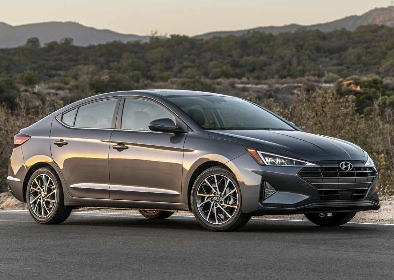 Hyundai Elantra AD - Image 4